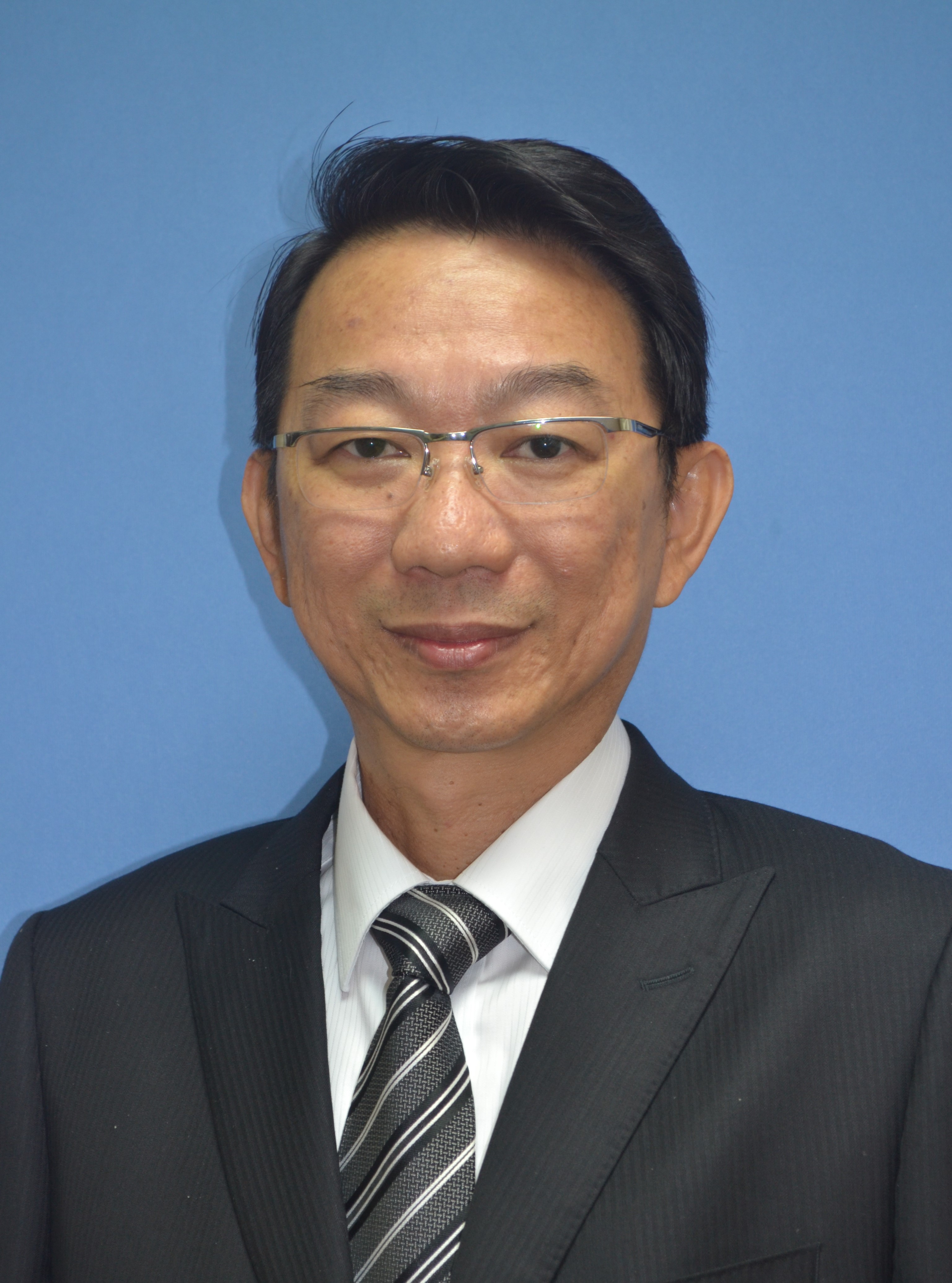 Photo - Yong Wui Chung, YB Senator Datuk Ir.